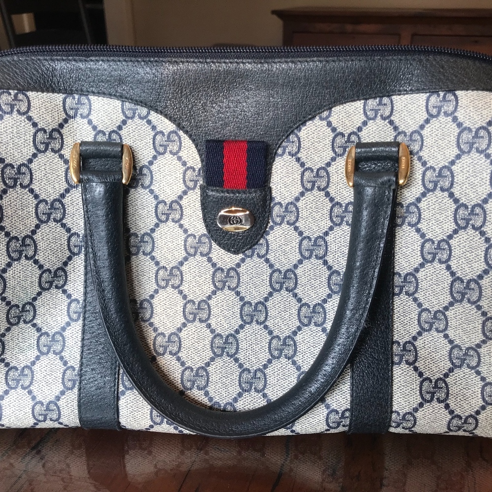 Vintage Gucci Bag -Accessory Collection